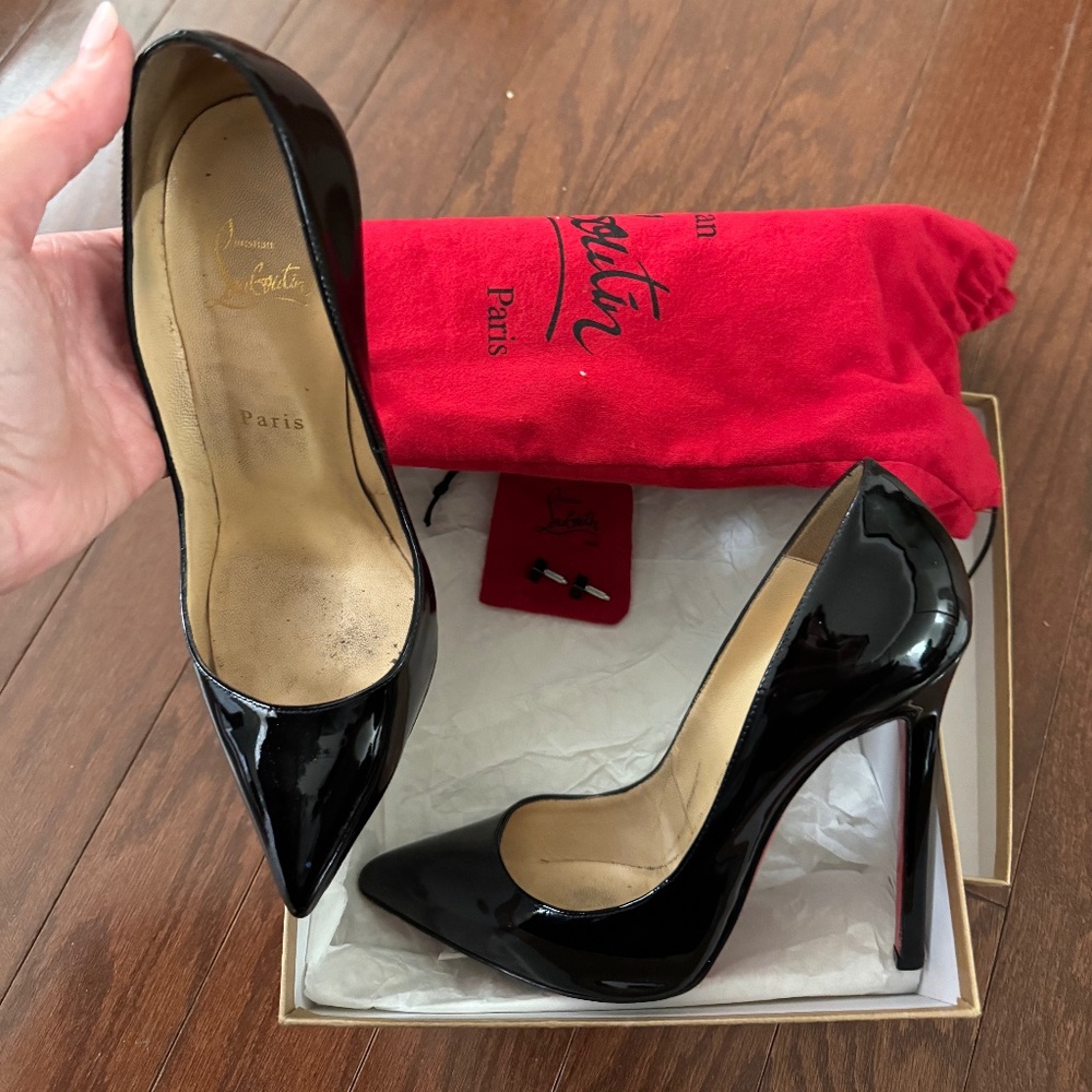 Christian Louboutin So Kate heels